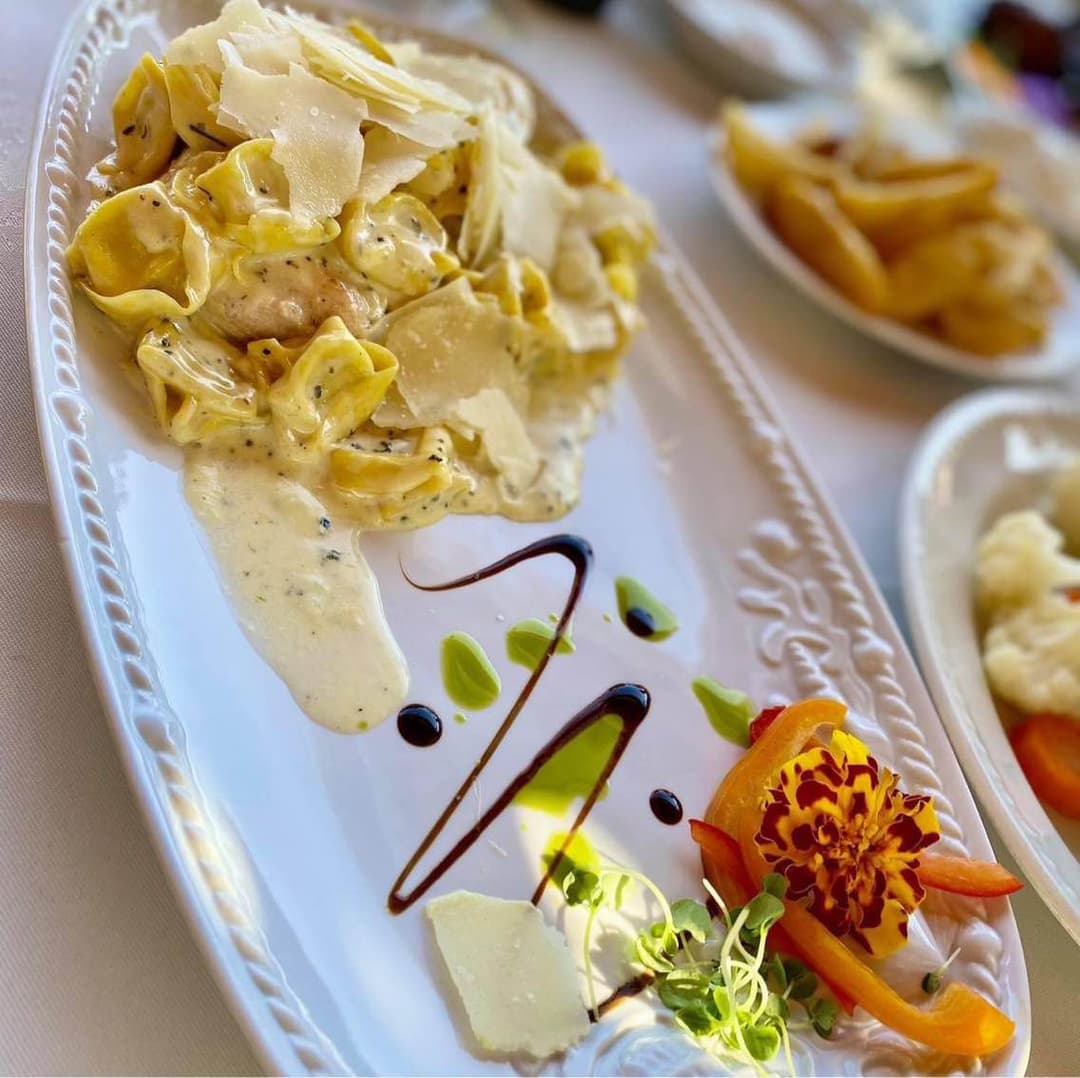 Skylight Restaurant profile image